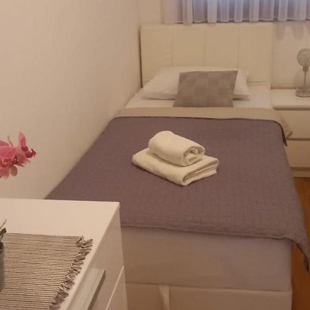 Marys Home Apartment Medugorje Medjugorje Exterior foto